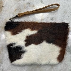 Canoe animal fur wristlet